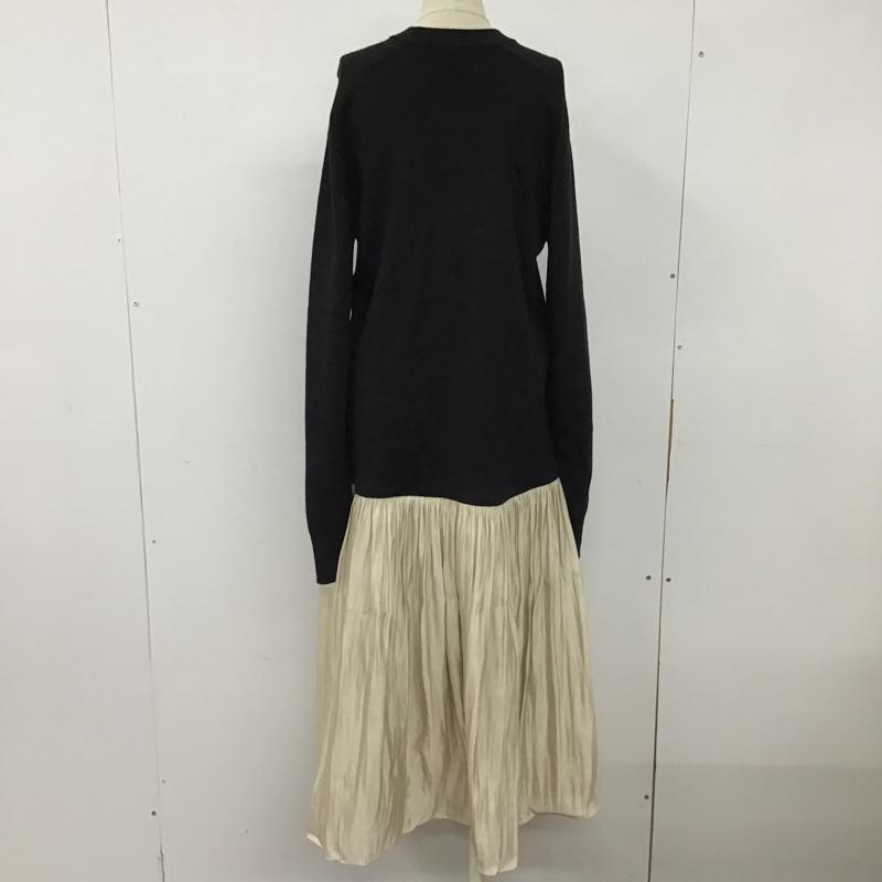 ミラオーウェン Mila Owen ワンピース ロングスカート 09WN0225064 長袖ワンピース フレアスカート ロングワンピース 1 無地 黒 / ブラック / X ベージュ / ベージュ /  レディース USED 古着 中古 10103280