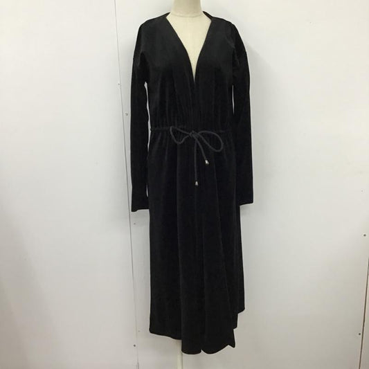リエンダ rienda カーディガン 長袖 110AA690-0470 ロングコートカーディガン 前開カーディガン 長袖ヴェルヴェット FREE 無地 黒 / ブラック /  レディース USED 古着 中古 10103317