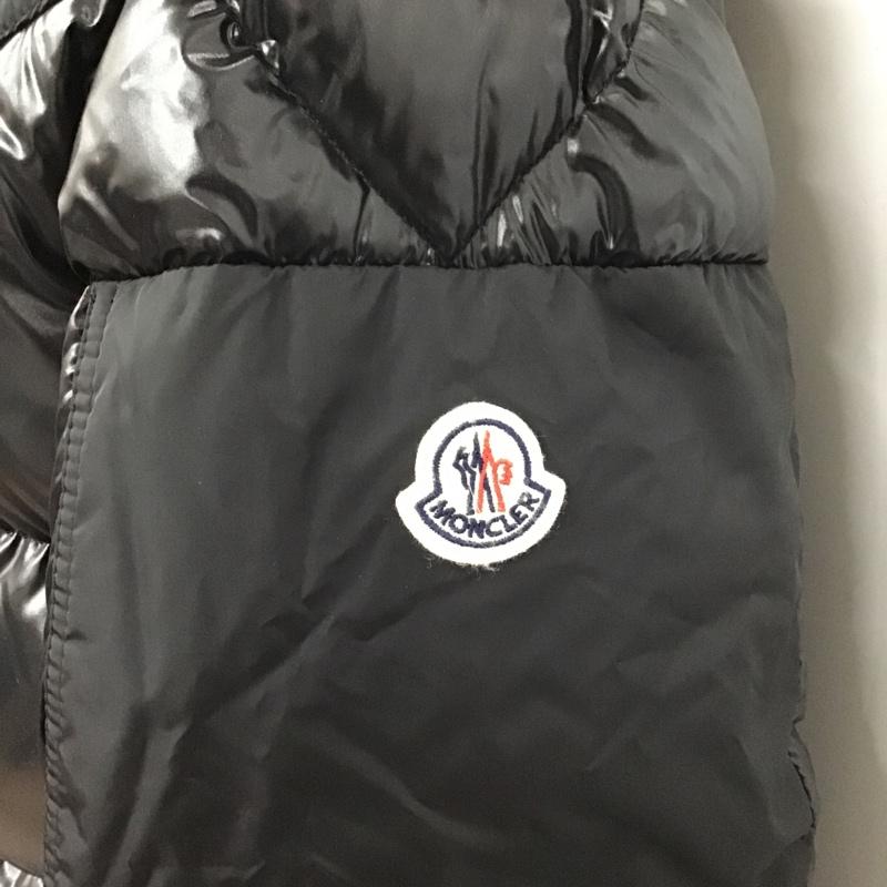 モンクレール MONCLER ジャケット、上着 ジャンパー、ブルゾン ジップアップジャケット ジャンパー ジャケット アウター 1 ロゴ、文字 黒 / ブラック /  メンズ USED 古着 中古 10103331