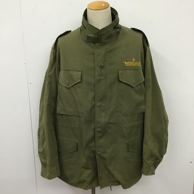ベイプ BAPE ジャケット、上着 ジャンパー、ブルゾン ミリタリージャケット カジュアルジャケット ジップアップジャケット L ロゴ、文字 カーキ / カーキ /  メンズ USED 古着 中古 10103452