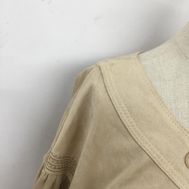 ベイフロー BAYFLOW カットソー 長袖 BW1710T005 フェイクスエード 刺繍 ブラウス 長袖カットソー 3 無地 ベージュ / ベージュ /  レディース USED 古着 中古 10103502