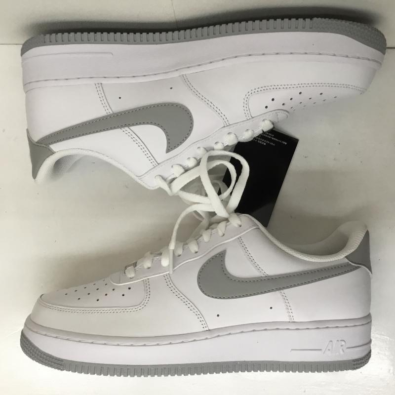 ナイキ NIKE スニーカー スニーカー AIR FORCE 1 '07 エア フォース 1 '07 FJ4146-100 タグ付 28.0cm ロゴ、文字 白 / ホワイト /  メンズ USED 古着 中古 10103660