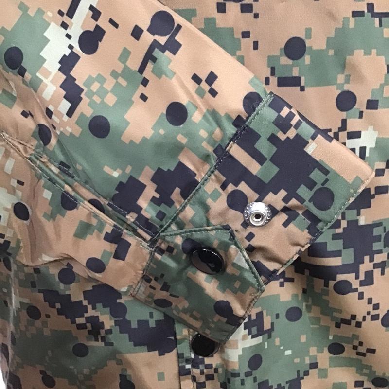 シュプリーム Supreme ジャケット、上着 ジャケット、ブレザー 13SS Dot Camo Mirror Logo Coaches Jacket コムデギャルソン コラボ ロゴ M 総柄 茶 / ブラウン / X カーキ / カーキ / X 黒 / ブラック /  メンズ USED 古着 中古 10103696