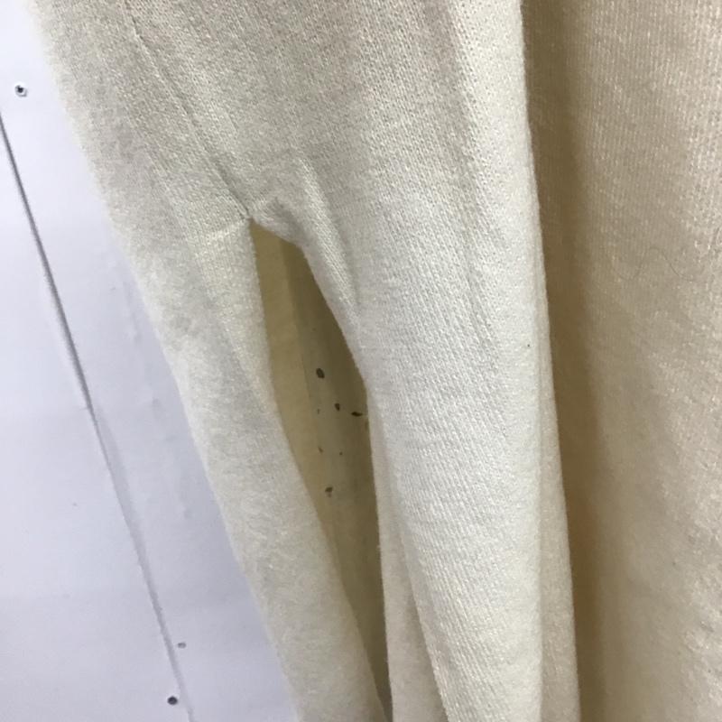 メルロー merlot ワンピース ロングスカート 81-932079-7205 サイドスリット ニットワンピース ボリュームスリーブ 無地 アイボリー / アイボリー /  レディース USED 古着 中古 10103850
