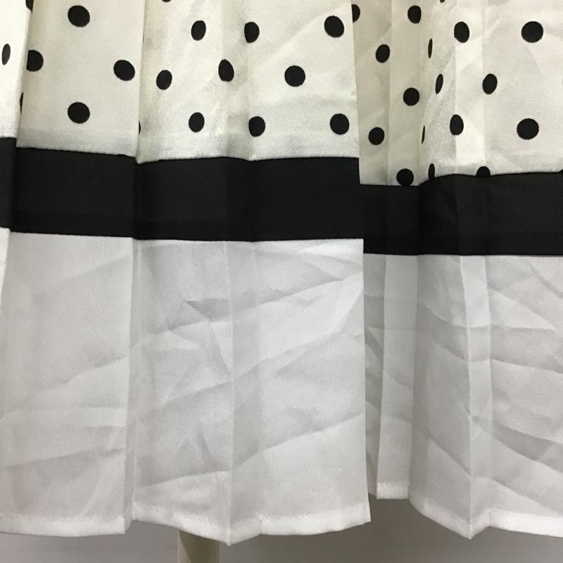 ミッシュマッシュ MISCH MASCH スカート ロングスカート 850600271171721 ドット配色プリーツスカート 水玉 タグ付き S ドット 白 / ホワイト / X 黒 / ブラック /  レディース USED 古着 中古 10104014