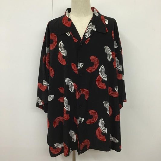 古着 USED シャツ、ブラウス 半袖 半袖シャツ カラーシャツ カジュアルシャツ 総柄 プリント 黒 / ブラック /  メンズ USED 古着 中古 10104358