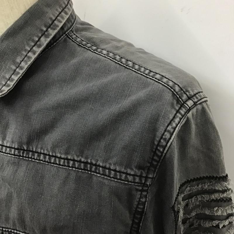 チープマンデイ CHEAP MONDAY シャツ、ブラウス 長袖 長袖シャツ カラーシャツ ポケットシャツ ダメージ加工シャツ S ロゴ、文字 灰 / グレー /  メンズ USED 古着 中古 10104452