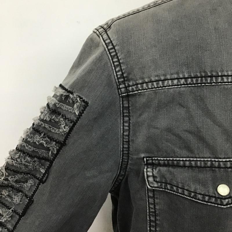 チープマンデイ CHEAP MONDAY シャツ、ブラウス 長袖 長袖シャツ カラーシャツ ポケットシャツ ダメージ加工シャツ S ロゴ、文字 灰 / グレー /  メンズ USED 古着 中古 10104452