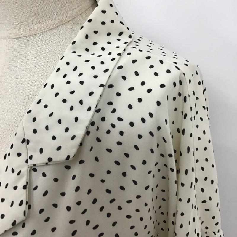 レイカズン Ray Cassin シャツ、ブラウス 長袖 長袖シャツ カラーシャツ ドット柄シャツ カジュアルシャツ FREE ドット 白 / ホワイト / X 黒 / ブラック /  レディース USED 古着 中古 10104652