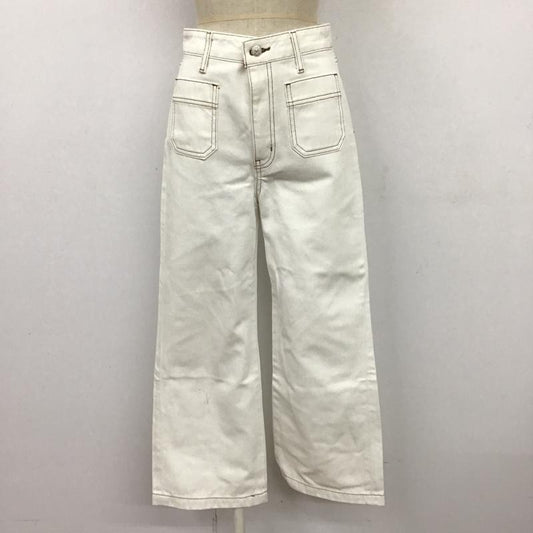スライジーンズ SLY JEANS パンツ デニム、ジーンズ 030CSM11-3620 BARRYHWCROPPEDFLAREPT-E デニムパンツ ストレートパンツ ワイドパンツ 26インチ 無地 白 / ホワイト /  レディース USED 古着 中古 10104670