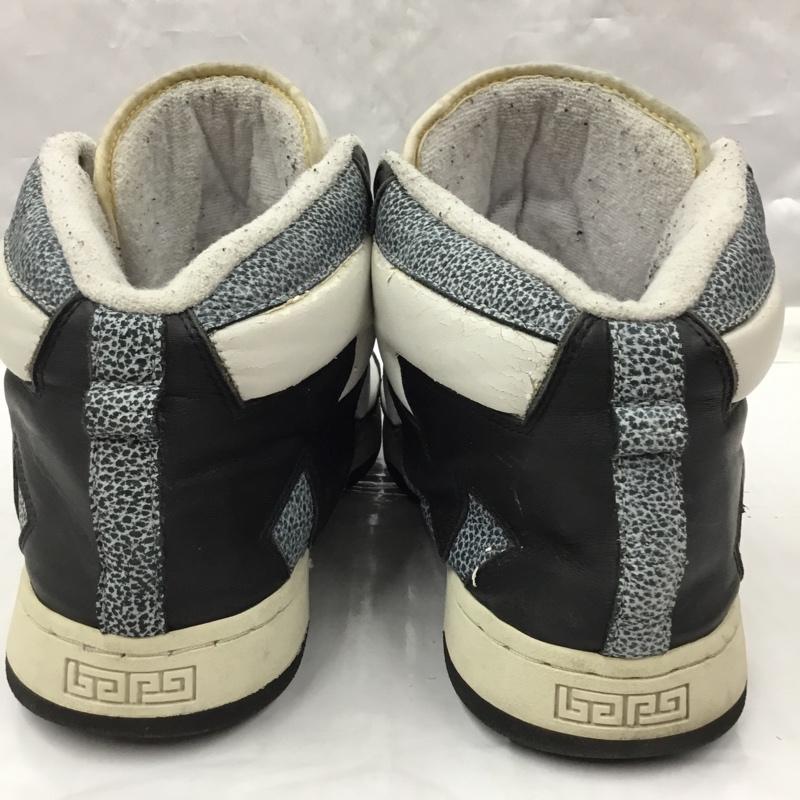 アベイシングエイプ A BATHING APE スニーカー スニーカー BAPESTA 28cm 28.0cm ロゴ、文字 白 / ホワイト / X 黒 / ブラック / X 灰 / グレー /  メンズ USED 古着 中古 10104784