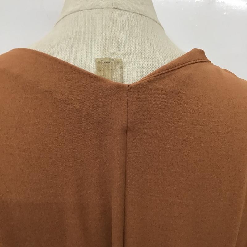 イア パピヨネ ear PAPILLONNER ワンピース ロングスカート ER18C0101500100 半袖ロングワンピース フレアワンピース FREE 無地 茶 / ブラウン /  レディース USED 古着 中古 10104790