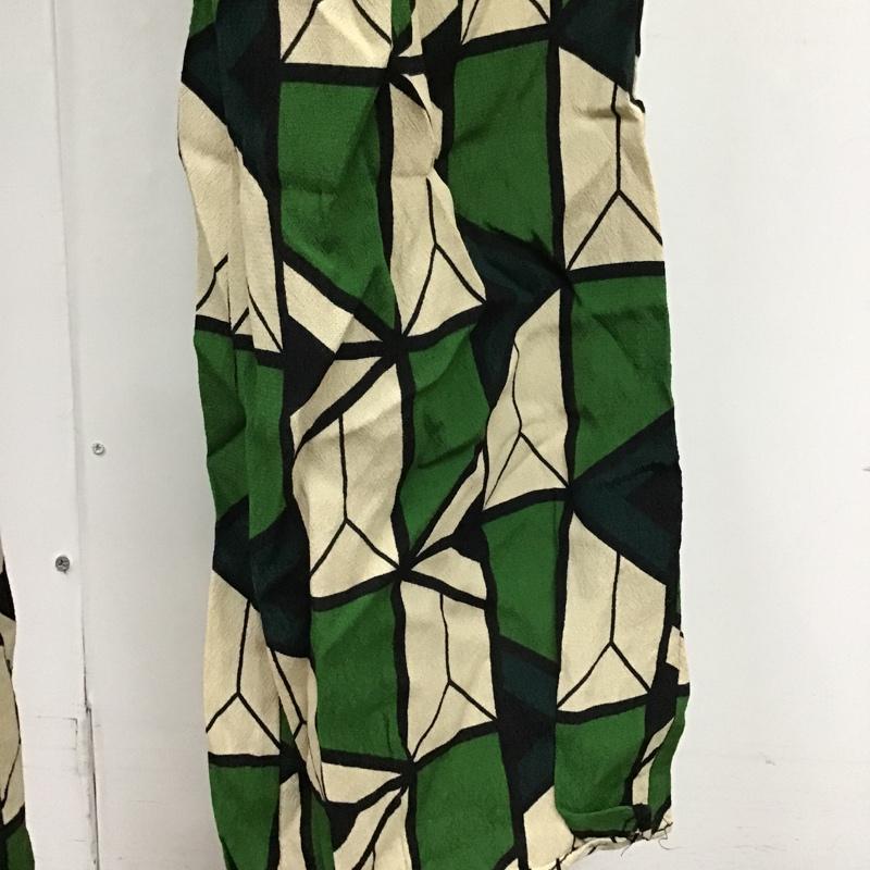 ザラ ZARA ボトムス ボトムス 総柄カジュアルパンツ スリムパンツ ストレートパンツ M 総柄 緑 / グリーン / X ベージュ / ベージュ /  レディース USED 古着 中古 10104798