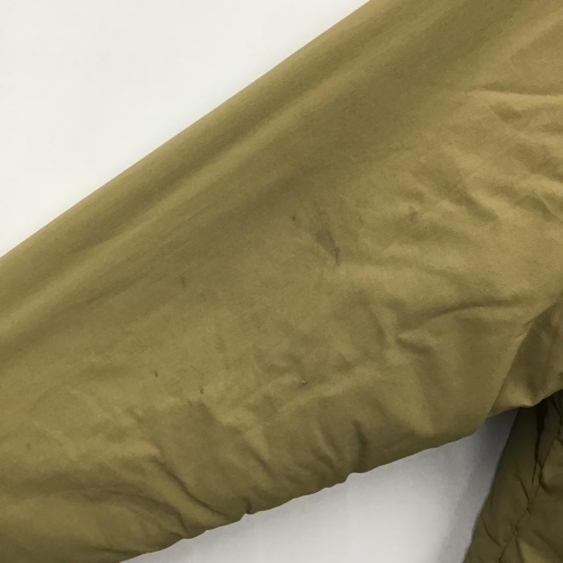 ザノースフェイス THE NORTH FACE ジャケット、上着 ジャンパー、ブルゾン NYJ81812 リバーシブルフリースジャケット ジップアップジャケット アウター 140cm ロゴ、文字 ベージュ / ベージュ /  ボーイズ USED 古着 中古 10104808