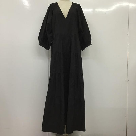 ザラ ZARA ワンピース ロングスカート 半袖ワンピース ロングワンピース Vネック フレアスカート XS 無地 黒 / ブラック /  レディース USED 古着 中古 10104906