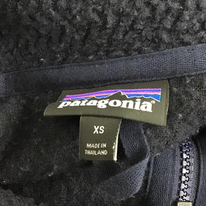 パタゴニア patagonia ジャケット、上着 ジャンパー、ブルゾン 26935FA19 フリースジャケット ジップアップジャケット アウター XS ロゴ、文字 紺 / ネイビー /  メンズ USED 古着 中古 10104919