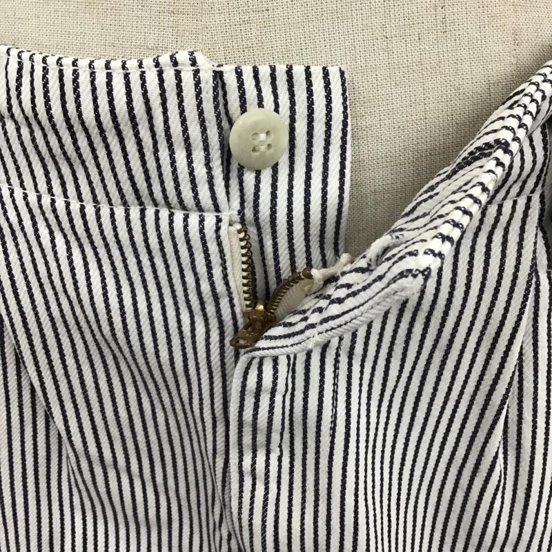 カルバン・クライン Calvin Klein スカート ひざ丈スカート 126785 sport petite ヒッコリー 8 ストライプ 白 / ホワイト / X 紺 / ネイビー /  レディース USED 古着 中古 10104941