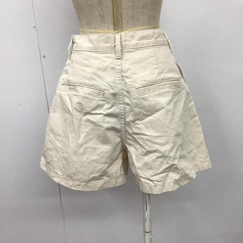マウジー MOUSSY パンツ ショートパンツ 010EAA11-5530 DENIMFLAREショートパンツ ハーフパンツ カジュアルパンツ 1 無地 オフホワイト / オフホワイト /  レディース USED 古着 中古 10104959