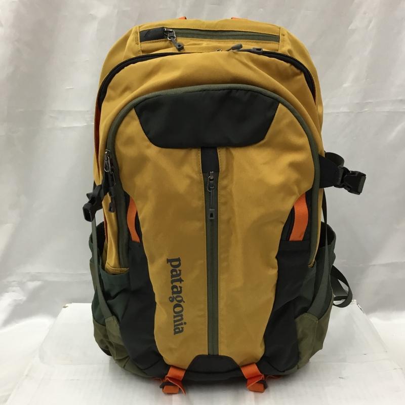 パタゴニア patagonia リュックサック、デイパック リュックサック、デイバッグ 47910FA13 ナイロン バックパック Refugio28L ロゴ、文字 橙 / オレンジ / X 黒 / ブラック / X カーキ / カーキ /  メンズ USED 古着 中古 10105241