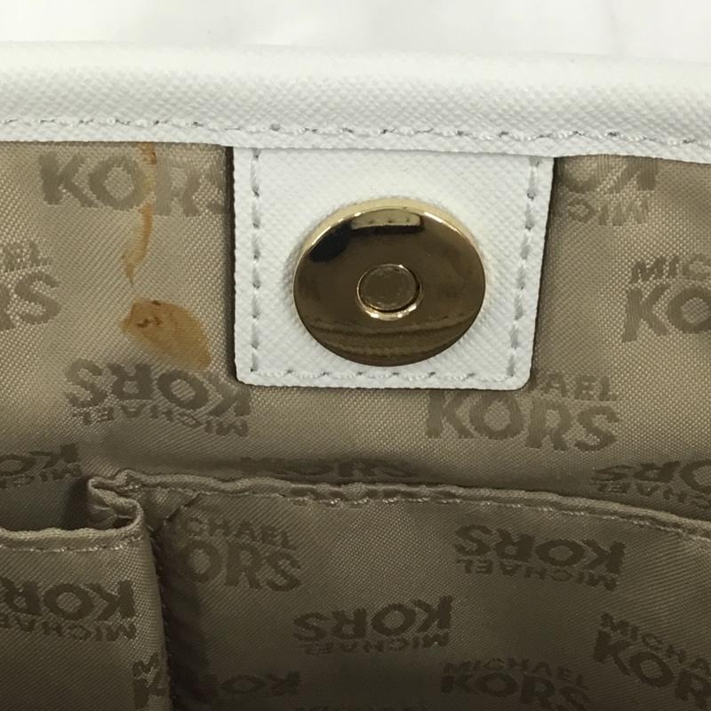 マイケルコース MICHAEL KORS ハンドバッグ ハンドバッグ 35F3GTVT5T レザー ロゴ、文字 白 / ホワイト / X 金 / ゴールド /  レディース USED 古着 中古 10105250