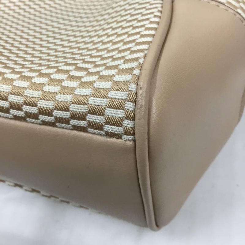 コーチ COACH トートバッグ トートバッグ F57244 ショルダーバッグ 2WAY ロゴ、文字 ベージュ / ベージュ / X アイボリー / アイボリー / X 茶 / ブラウン /  レディース USED 古着 中古 10105298