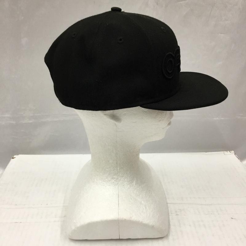 オークリー OAKLEY 帽子 キャップ NEW ERA スナップバック ロゴ、文字 黒 / ブラック /  メンズ USED 古着 中古 10105307