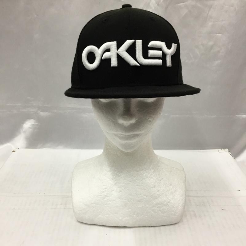 オークリー OAKLEY 帽子 キャップ NEW ERA スナップバック ロゴ、文字 黒 / ブラック /  メンズ USED 古着 中古 10105309