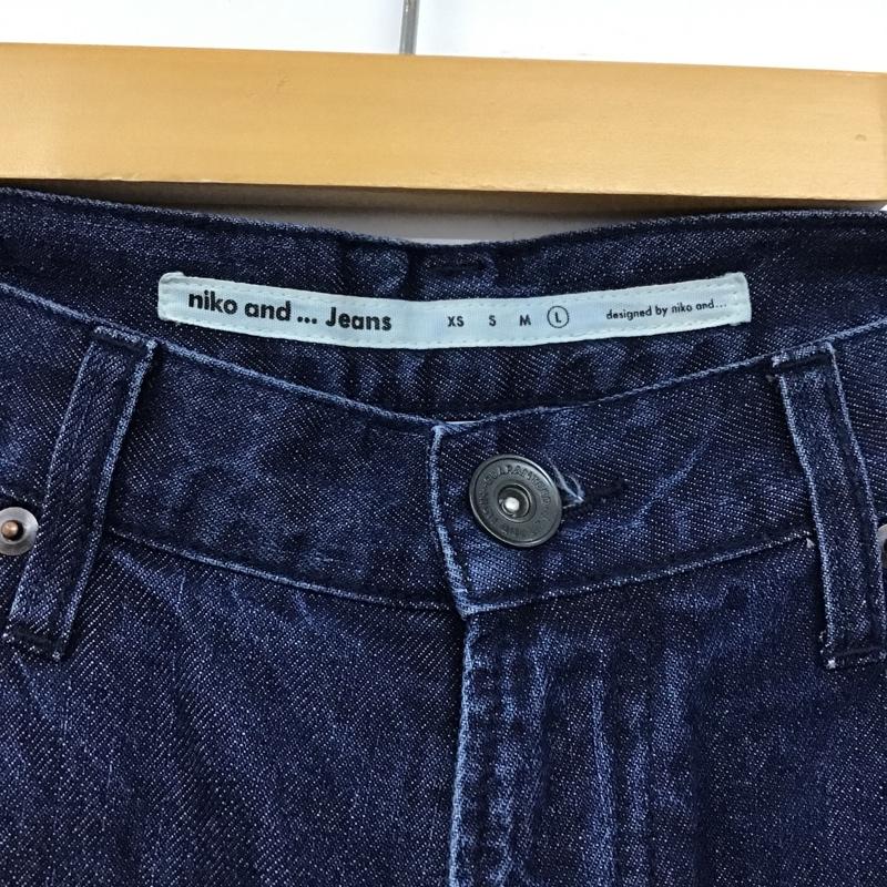 ニコアンド niko and... パンツ デニム、ジーンズ デニムパンツ ストレートパンツ ワイドパンツ カジュアルパンツ L 無地 インディゴ / インディゴ /  レディース USED 古着 中古 10105372