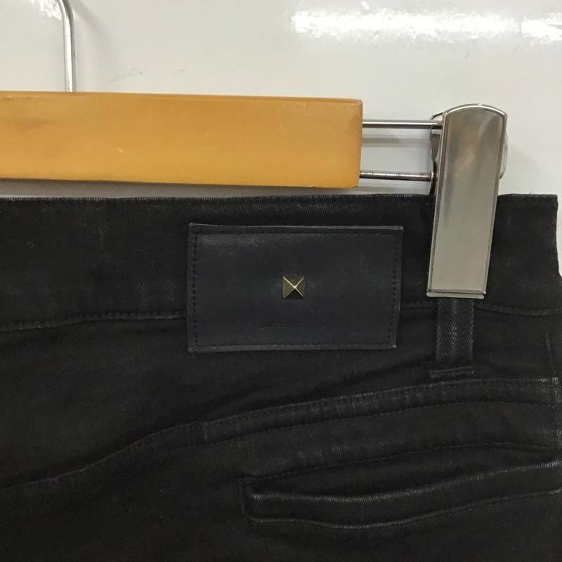 ジュンハシモト junhashimoto パンツ デニム、ジーンズ 1082110003 キャロットフィットデニムパンツ スリムパンツ カジュアルパンツ 2 無地 黒 / ブラック /  メンズ USED 古着 中古 10105438