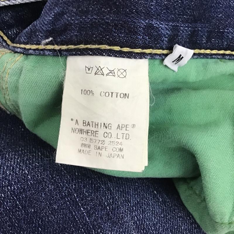 アベイシングエイプ A BATHING APE パンツ デニム、ジーンズ ジーパン 日本製 M 無地 青 / ブルー /  メンズ USED 古着 中古 10105477