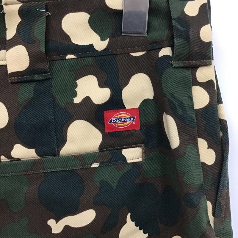 ディッキーズ Dickies パンツ ショートパンツ 162M40DQ01 ハーフパンツ カモ柄 迷彩 32 ロゴ、文字 マルチカラー / マルチカラー /  メンズ USED 古着 中古 10105485