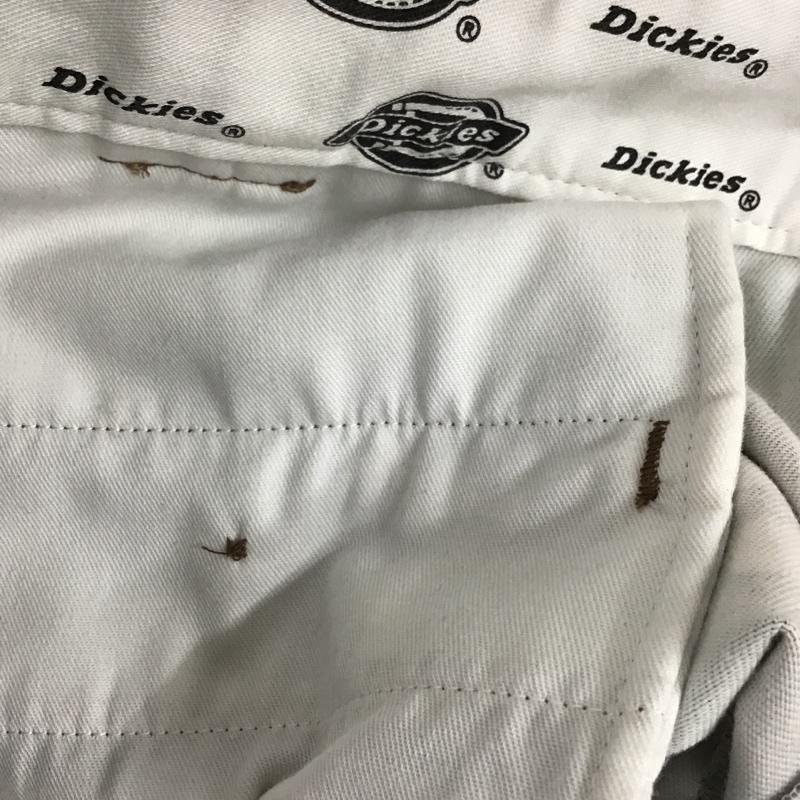 ディッキーズ Dickies パンツ ショートパンツ 162M40DQ01 ハーフパンツ カモ柄 迷彩 32 ロゴ、文字 マルチカラー / マルチカラー /  メンズ USED 古着 中古 10105485