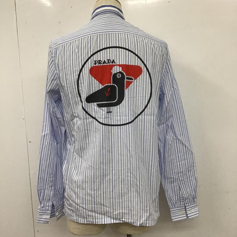 プラダ PRADA シャツ、ブラウス 長袖 ACU1 2018 3652 ストライプ バックプリント 37 ロゴ、文字 白 / ホワイト / X 水色 / ライトブルー /  メンズ USED 古着 中古 10105490