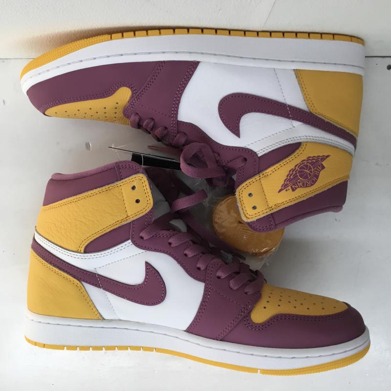 ナイキ NIKE スニーカー スニーカー AIR JORDAN 1 HIGH OG BROTHERHOOD エア ジョーダン 1 レトロ ハイ 555088-706 28.5cm ロゴ、文字 黄 / イエロー / X 紫 / パープル /  メンズ USED 古着 中古 10105525